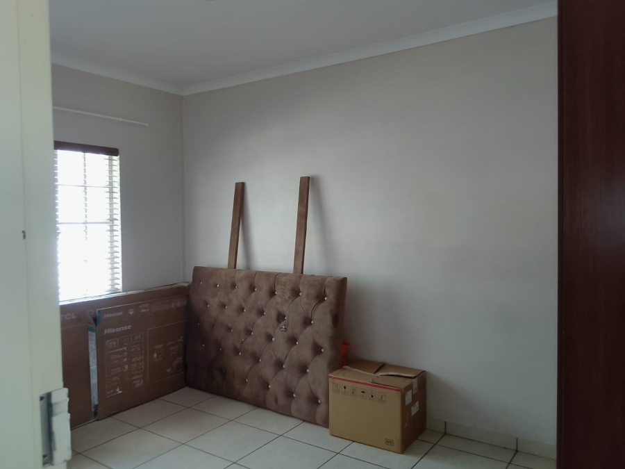To Let 3 Bedroom Property for Rent in Waterkloof A H North West